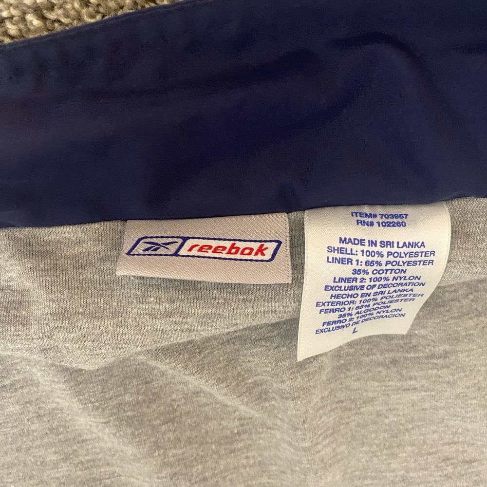 Large Reebok windbreaker - Picture 3 of 5